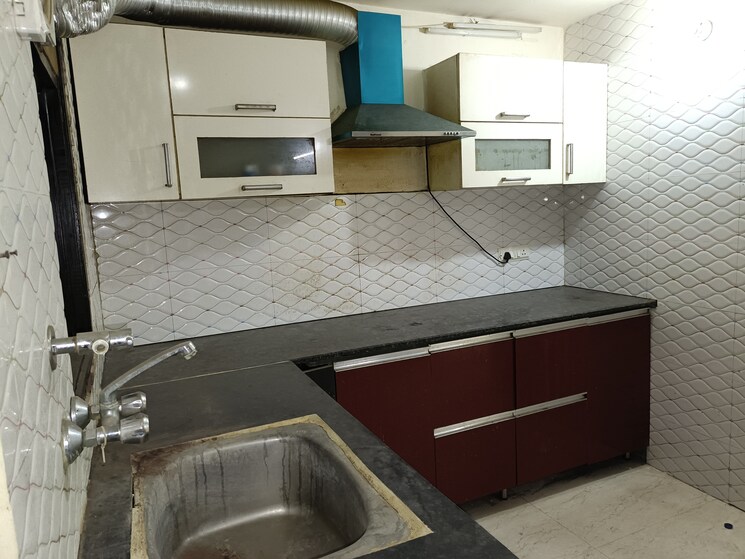 Kitchen, vasant kunj 3 Bedroom 1100 Sq.Ft. Builder Floor In Vasant Kunj Delhi 7918247