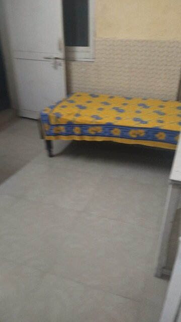 1 RK Independent House For Rent in RWA Apartments, Sector 31