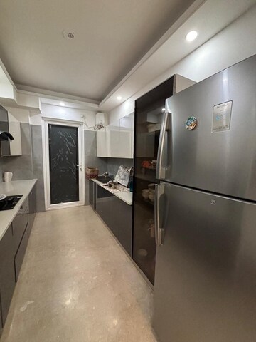 Master Bedroom in 3 BHK Builder Floor at Ansal Plaza Sector-23, Sector 23 – for Rent
