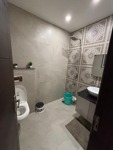 Bathroom in 3 BHK Builder Floor at Ansal Plaza Sector-23, Sector 23 – for Rent
