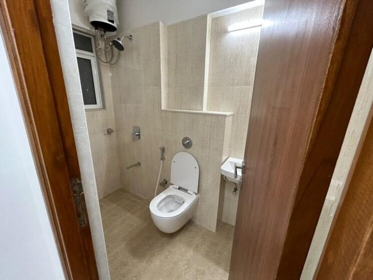 Attached Bathroom, romell-allure 2 Bedroom 606 Sq.Ft. Apartment In Borivali East Mumbai 7918322