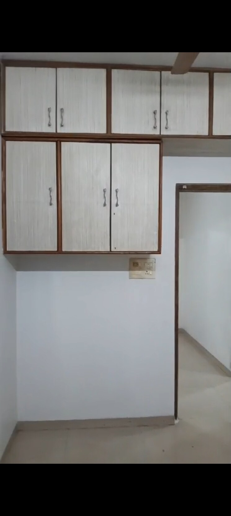 Room, kurla east 2 Bedroom 600 Sq.Ft. Apartment In Kurla East Mumbai 7918378