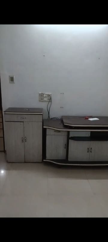 2 BHK Apartment For Rent in Kurla East Mumbai  7918378