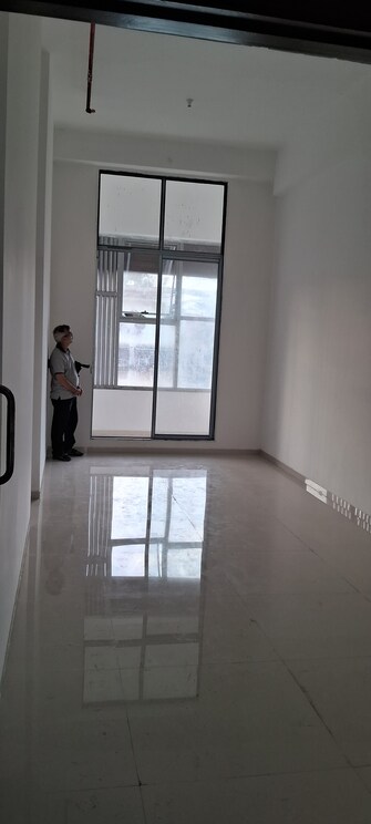 Commercial Office Space 308 Sq.Ft. For Rent in Khadakpada Thane  7918377