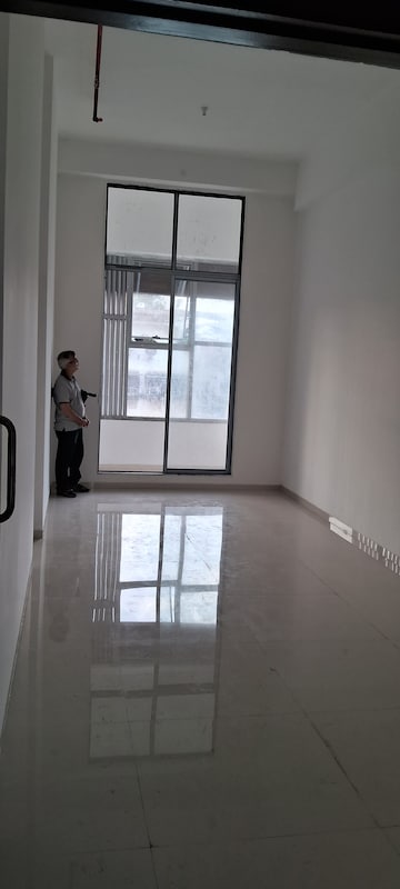 Commercial Office Space 308 Sq.Ft. For Rent in Khadakpada Thane  7918377