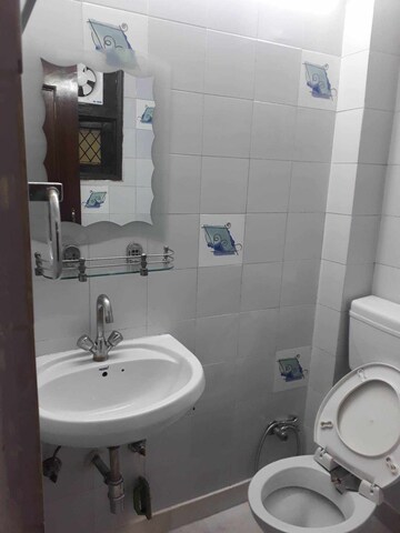 Bathroom in 2 BHK Builder Floor at Yusuf Sarai – for Rent