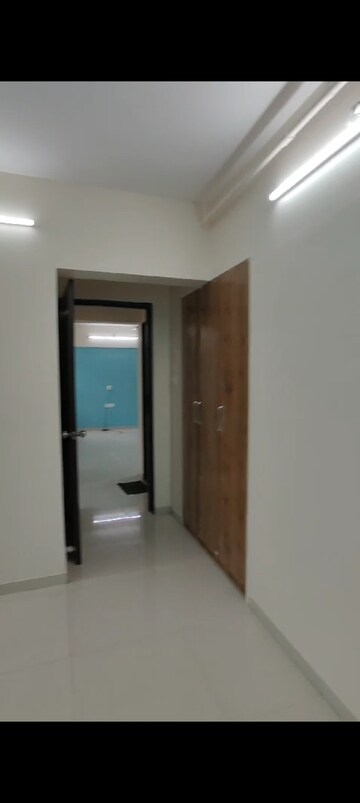 Room in 2 BHK Apartment at Ghatkopar East – for Rent