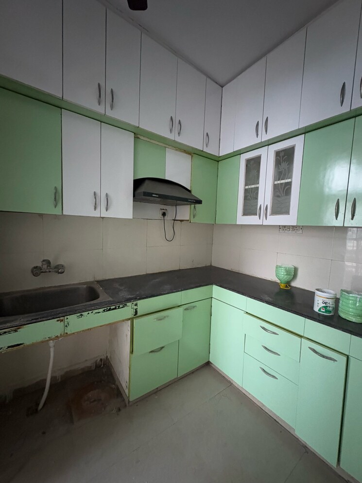 Kitchen, mr-proview-shalimar-city 2 Bedroom 1082 Sq.Ft. Apartment In Avantika Extension Ghaziabad 7918410