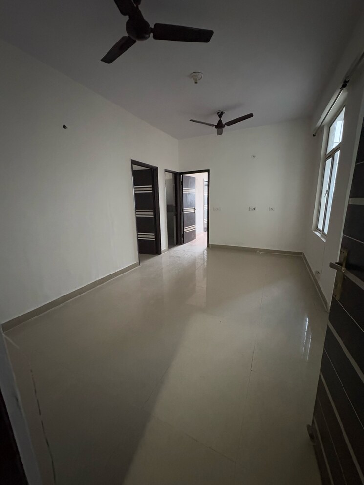 Room, mr-proview-shalimar-city 2 Bedroom 1082 Sq.Ft. Apartment In Avantika Extension Ghaziabad 7918410