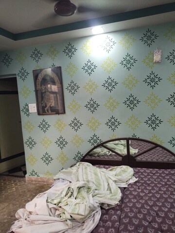 Room in  Pg at Kurla East – for Rent