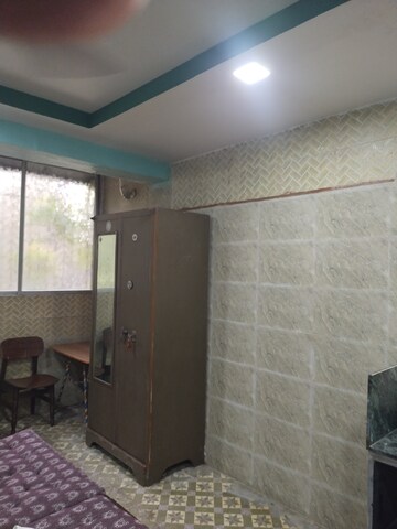 Room in  Pg at Kurla East – for Rent