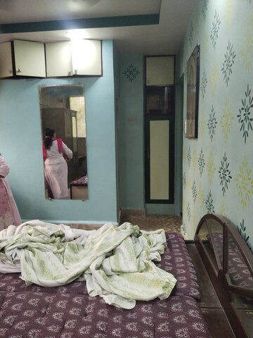 Room in  Pg at Kurla East – for Rent