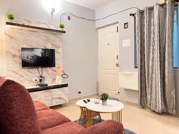 Master Bedroom in 1 BHK Builder Floor at Hsr Layout – for Rent