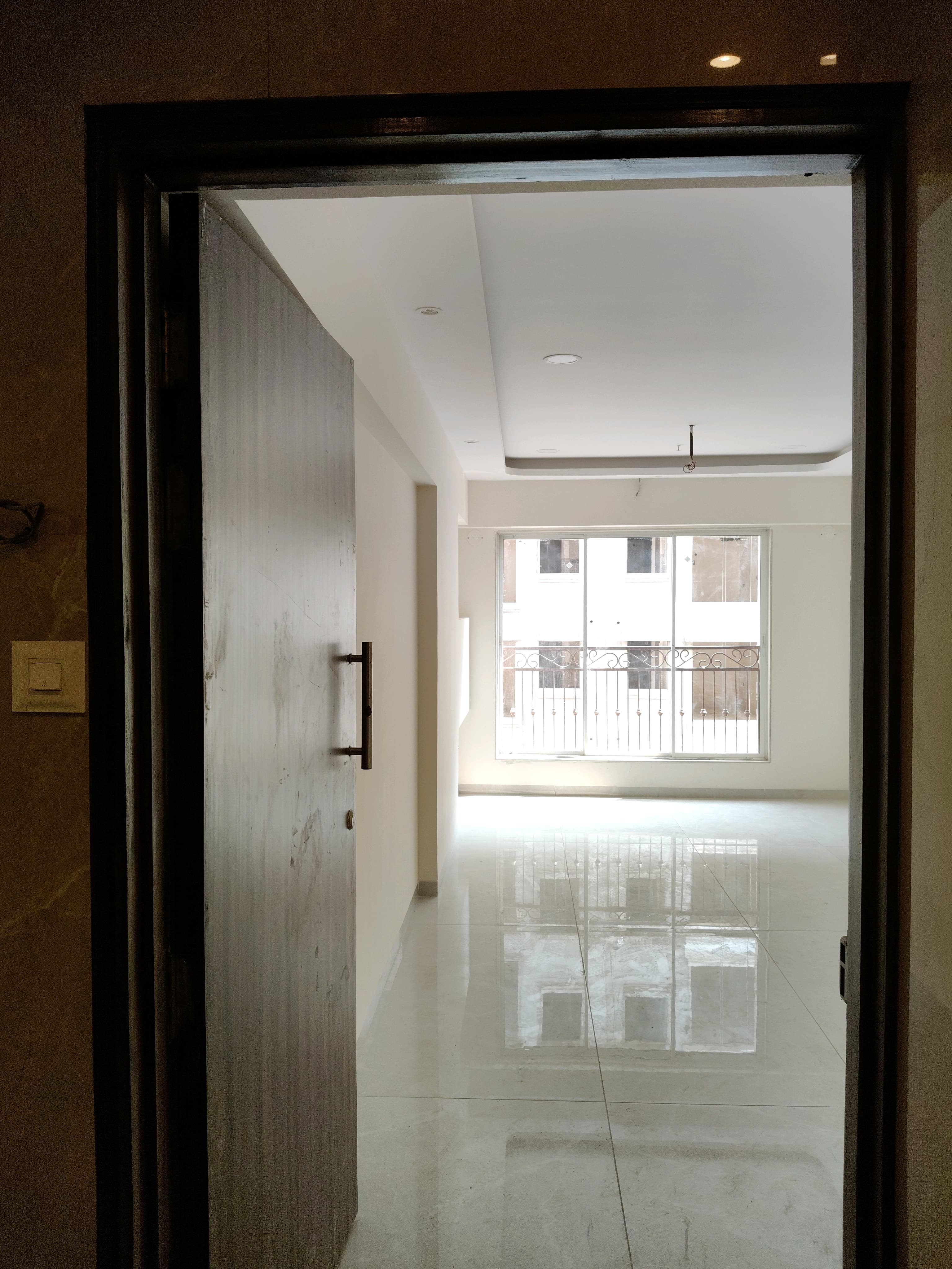 2 BHK + Extra Room Apartment For Sale in Paradigm 71 Midtown