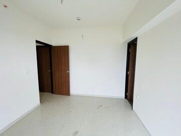 2 BHK Apartment For Sale in Lodha Amara, Kolshet Road