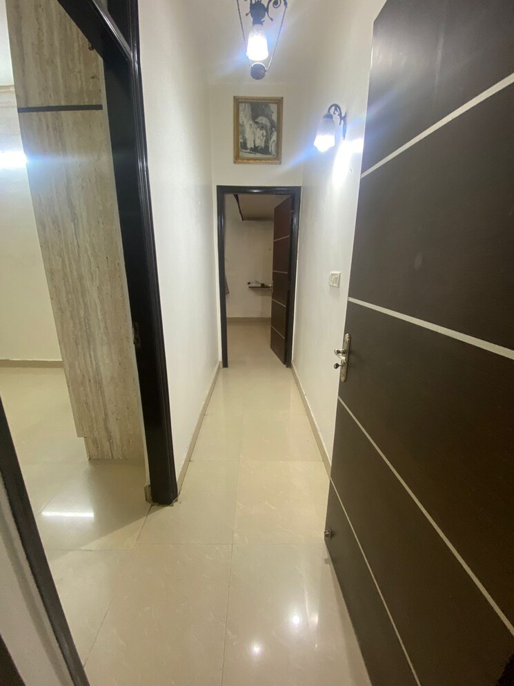 undefined, east of kailash 3 Bedroom 1200 Sq.Ft. Builder Floor In East Of Kailash Delhi 7918500