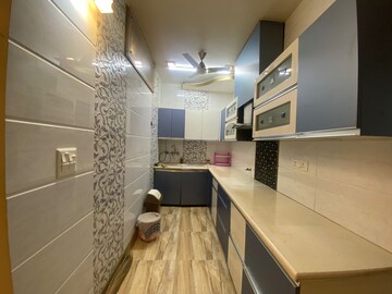 Master Bedroom in 3 BHK Builder Floor at East Of Kailash – for Rent