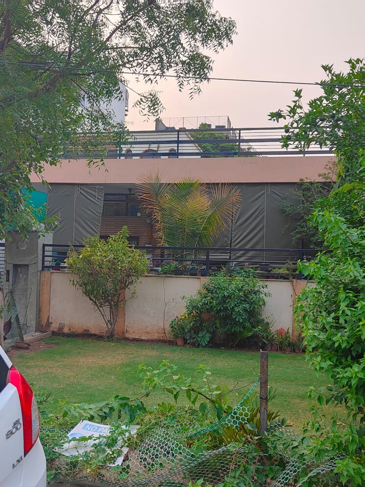 Garden, panchkula industrial area phase i  366 Sq.Yd. Plot In Panchkula Industrial Area Phase I Panchkula 7918504