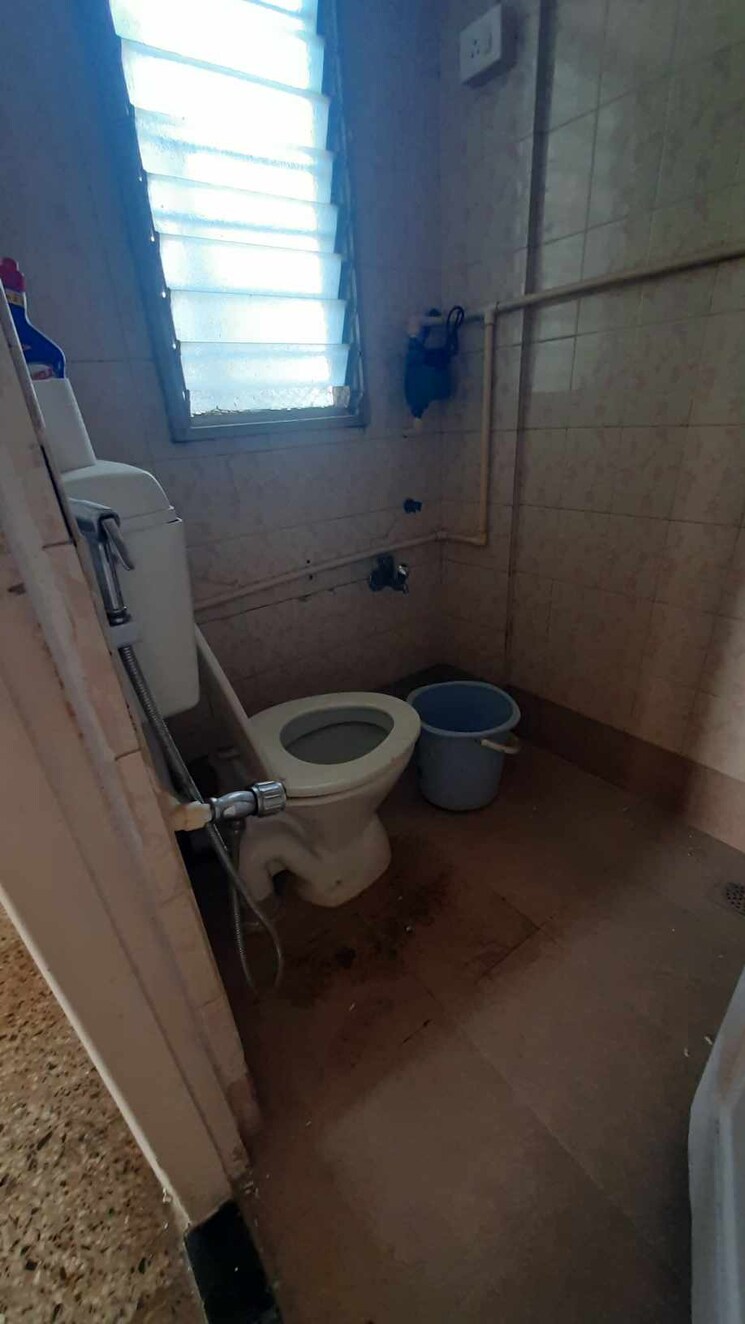 Bathroom, nav-monica-society 2 Bedroom 1200 Sq.Ft. Apartment In Santacruz East Mumbai 7918506