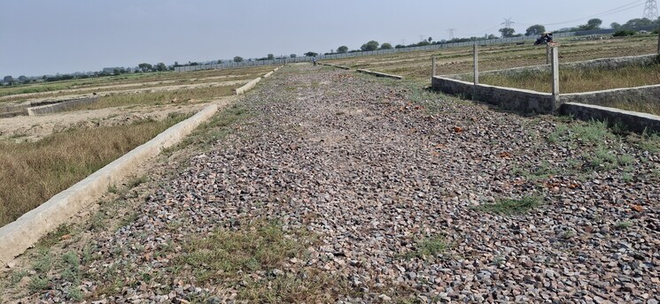 undefined, upsidc site b  60 Sq.Yd. Plot In Upsidc Site B Greater Noida 7918557