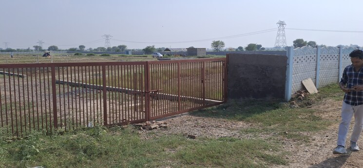 Exterior View, upsidc site b  60 Sq.Yd. Plot In Upsidc Site B Greater Noida 7918557