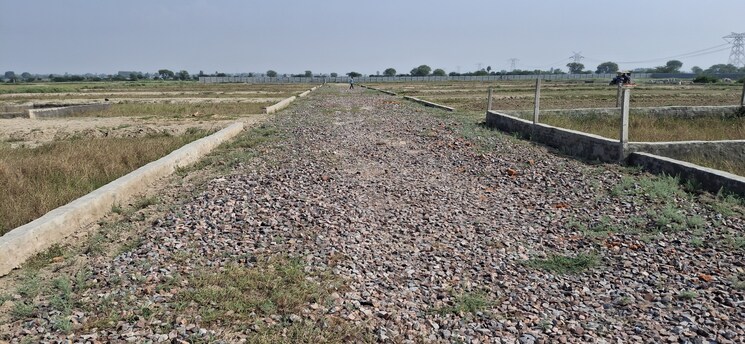 undefined, upsidc site b  60 Sq.Yd. Plot In Upsidc Site B Greater Noida 7918557