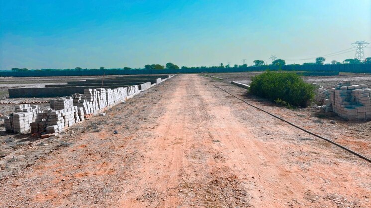 Exterior View, upsidc site b  99 Sq.Yd. Plot In Upsidc Site B Greater Noida 7918600