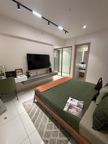 Bedroom in 2 BHK Apartment at Mahindra Roots, Kandivali East – for Rent