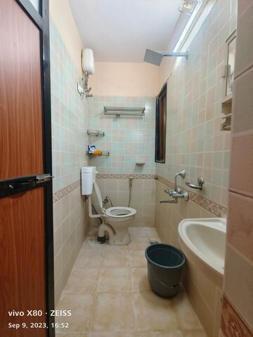 Bathroom in 2 BHK Apartment at Green Hills, Kandivali East – for Rent