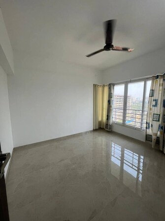 2 BHK Apartment For Rent in Highland Tower Lokhandwala Township Kandivali Mumbai  7918640