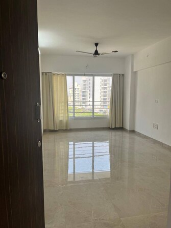 2 BHK Apartment For Rent in Highland Tower Lokhandwala Township Kandivali Mumbai  7918640