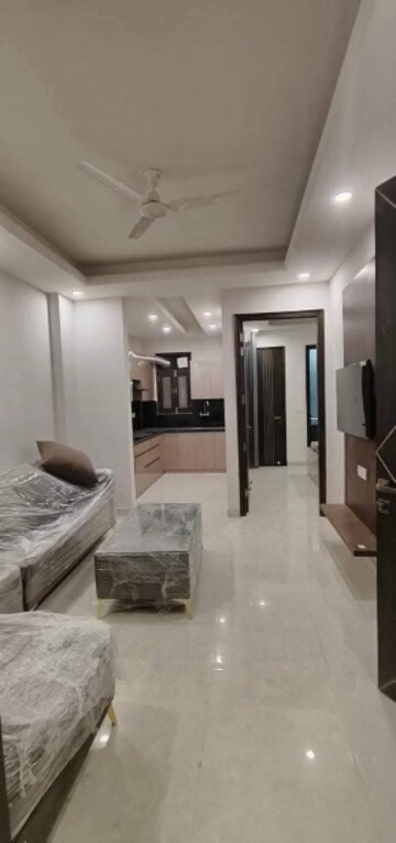 Living Room in 2 BHK Builder Floor at Sector 40 – for Rent