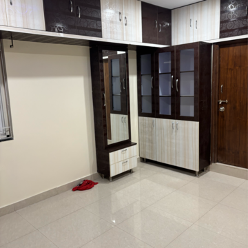 Room in 3 BHK Apartment at Madhapur – for Rent