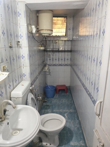 Bathroom in 1 RK Apartment at Arun Vihar Sector 37, Sector 37 – for Rent