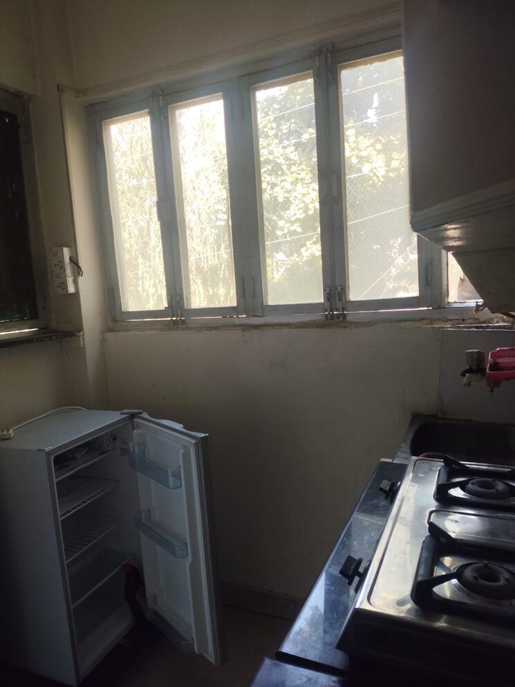 Kitchen, arun-vihar-sector-37 1 RK 340 Sq.Ft. Apartment In Sector 37 Noida 7918736