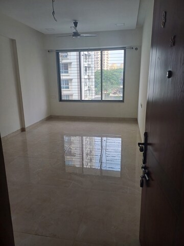 Room in 2 BHK Apartment at Roha Satsang Bharti, Malad East – for Rent