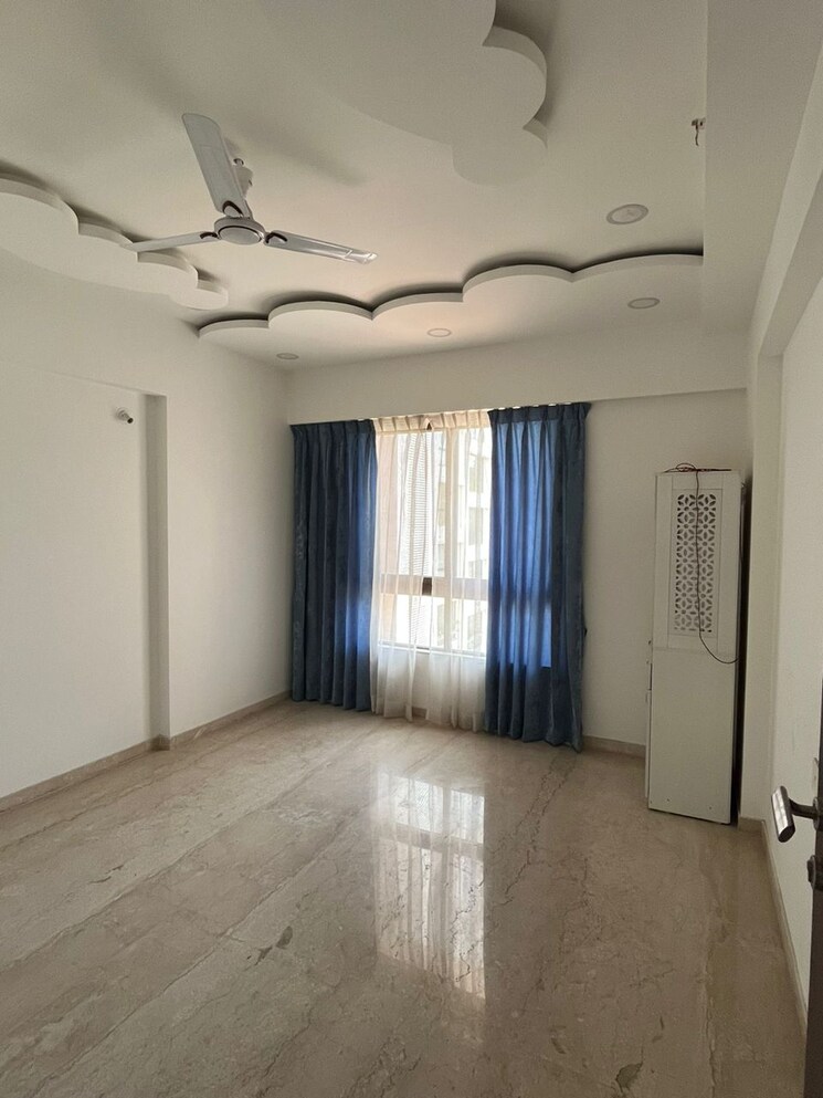 Room, gera-isle-royale 3.5 Bedroom 2000 Sq.Ft. Apartment In Bavdhan Pune 7918821
