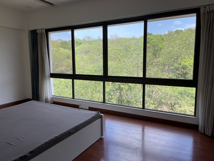 Room, gera-isle-royale 3.5 Bedroom 2000 Sq.Ft. Apartment In Bavdhan Pune 7918821