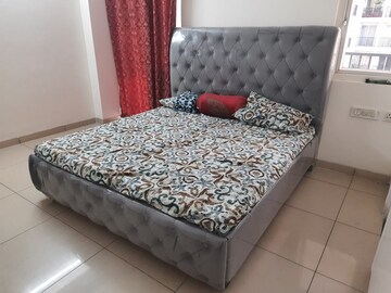 Bedroom in 3 BHK Apartment at Highland Park Chandigarh, Bhabat – for Rent