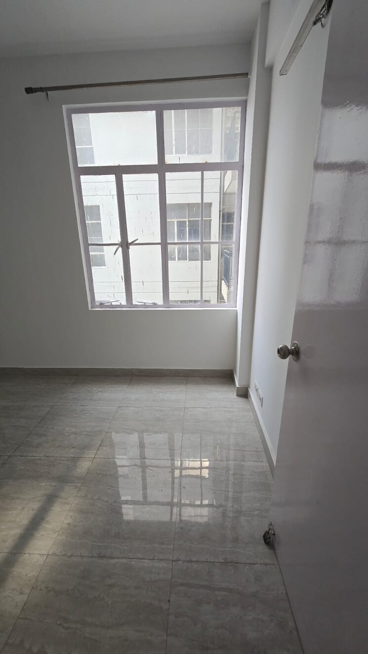 Room, signature-solera-apartment 2 Bedroom 548 Sq.Ft. Apartment In Sector 107 Gurgaon 7918876