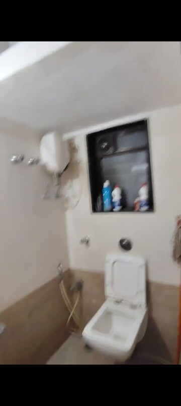 Furnished Amenities in 1 BHK Apartment at Siddharth Enclave Mumbai, Lower Parel – for Rent