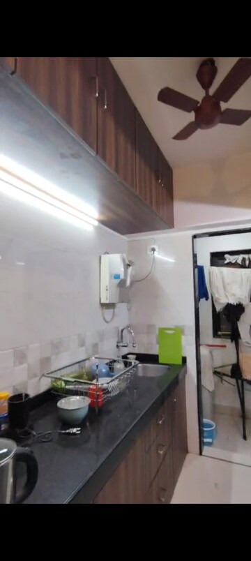 Master Bedroom in 1 BHK Apartment at Siddharth Enclave Mumbai, Lower Parel – for Rent