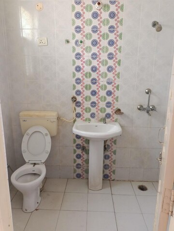 Bathroom in 3 BHK Apartment at Dera Bassi – for Rent