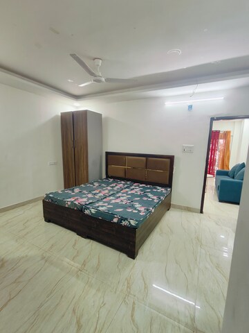 Bedroom in 1 BHK Builder Floor at Ansal Sushant Lok I, Sector 43 – for Rent