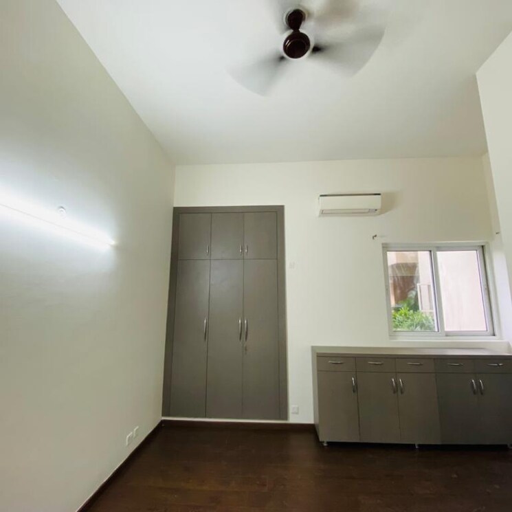 Room, paras-irene 3 Bedroom 1830 Sq.Ft. Apartment In Sector 70a Gurgaon 7918993