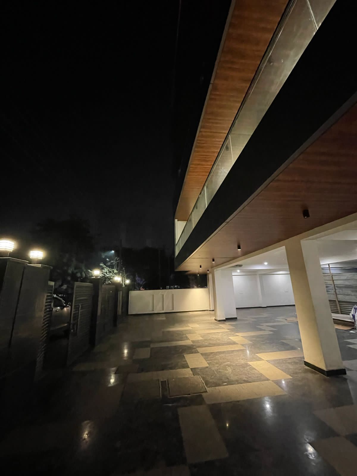 4 BHK + Pooja Room,Servant Room,Study Room,Extra Room Apartment For Sale in M3M Altitude