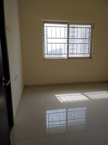 Room in 2 BHK Apartment at Megapolis Serenity, Hinjewadi – for Rent