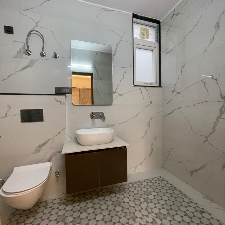 Bathroom, ardee-city 3 Bedroom 240 Sq.Yd. Builder Floor In Indira Colony 2 Gurgaon 7919135
