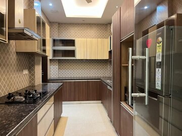 Kitchen in 4 BHK Apartment at Ireo Victory Valley, Sector 67 – for Rent