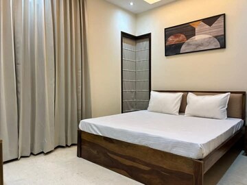 Master Bedroom in 4 BHK Apartment at Ireo Victory Valley, Sector 67 – for Rent